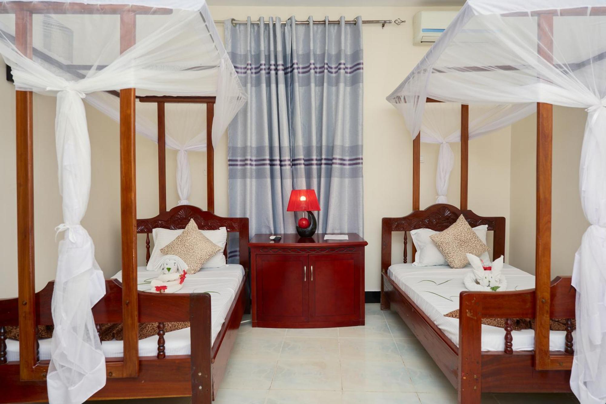 Safari Lodge Zanzibar ภายนอก รูปภาพ